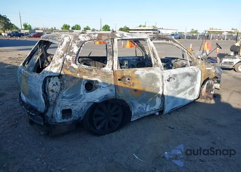 2015 Subaru Forester 2.5I Touring из США, поврежденный, VIN JF2SJAWC3FH548759